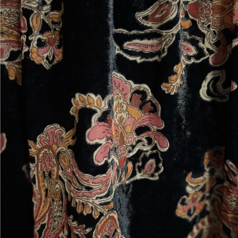 Zara Mini Dress size S Black Floral Velvet Ruffle Trim 3/4 Puff Sleeve Boho - Picture 3 of 6